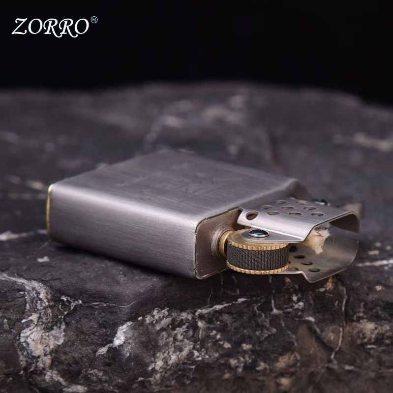 ZORRO チタンライナー、第二世代の密閉ムーブメント、従来 - Lighter Insert Zippo のレビューと価格